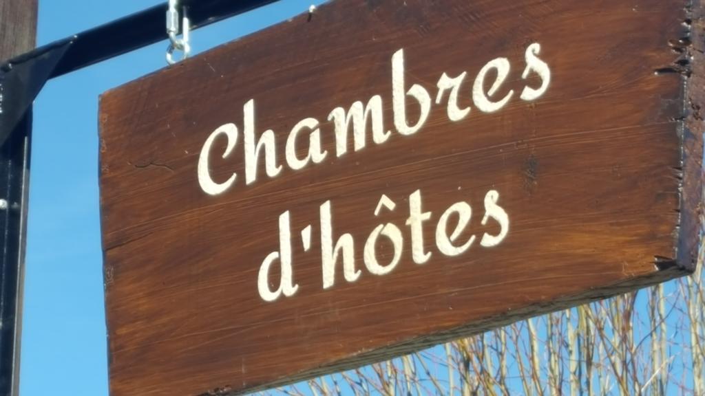 Les Tilleuls Bed & Breakfast Saint-Pe-Delbosc Bagian luar foto