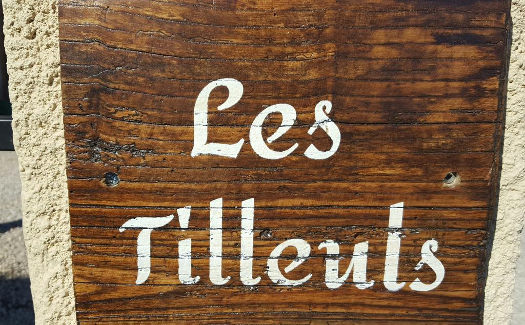Les Tilleuls Bed & Breakfast Saint-Pe-Delbosc Bagian luar foto
